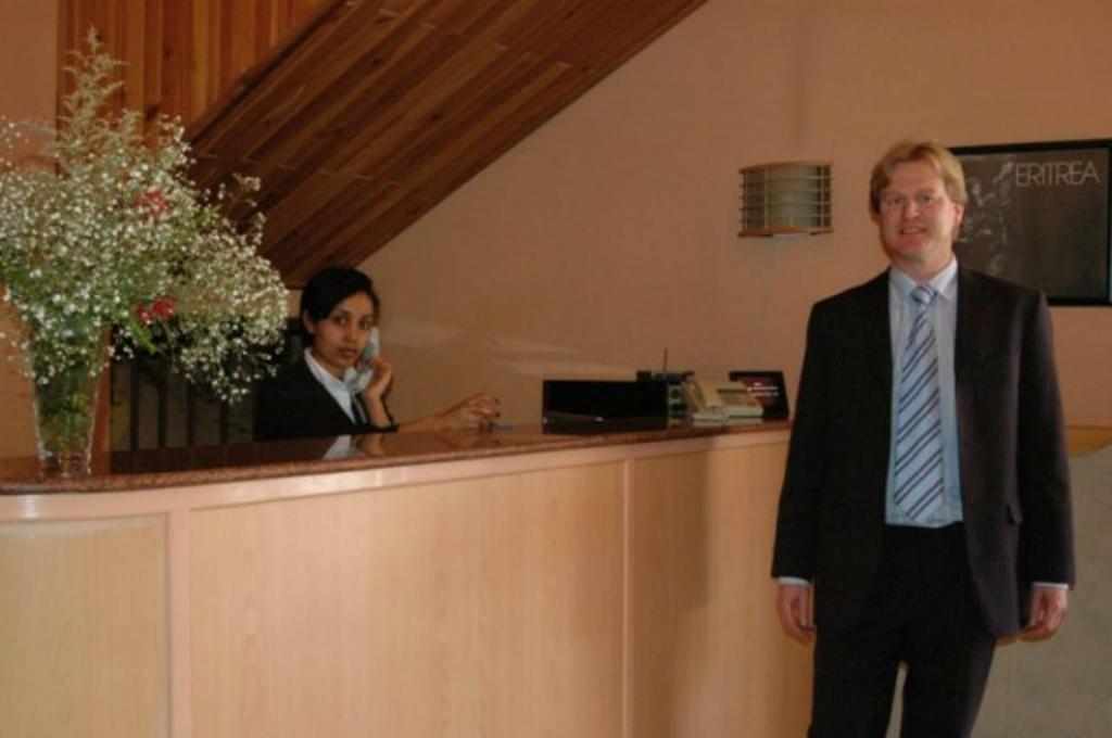 Crystal Hotel Asmara Bagian luar foto